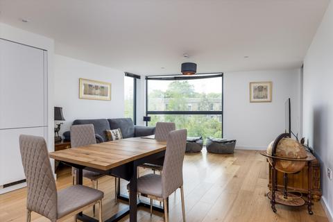 2 bedroom flat for sale, Canonmills, Edinburgh, EH3