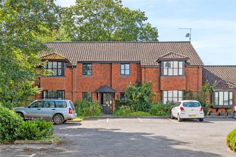 2 bedroom apartment for sale, Main Road, Edenbridge, Kent, TN8