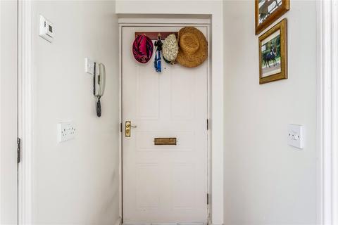 2 bedroom apartment for sale, Main Road, Edenbridge, Kent, TN8