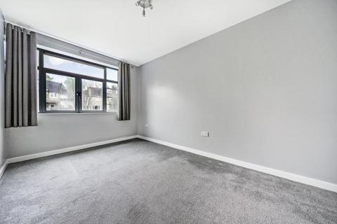 1 bedroom flat for sale, Normandy House,  Wolsey Road,  Hemel Hempstead,  HP2