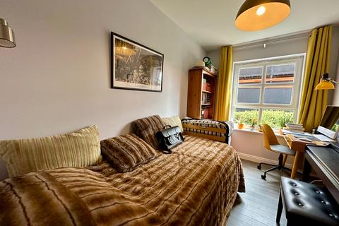 2 bedroom flat to rent, Barbican Court, Fawcett Street, York, YO10
