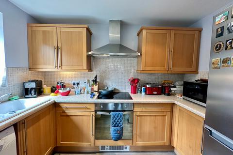 2 bedroom flat to rent, Barbican Court, Fawcett Street, York, YO10