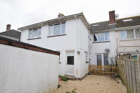 3 bedroom maisonette to rent, The Parade, Ashley Road, New Milton, Hampshire. BH25 5BS