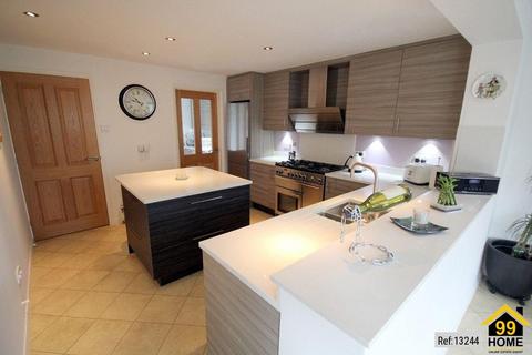 5 bedroom detached house for sale, Downlands, Royston, Hertfordshire, SG8