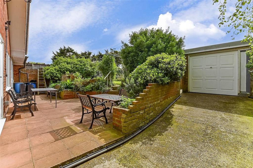 Patio / Decking
