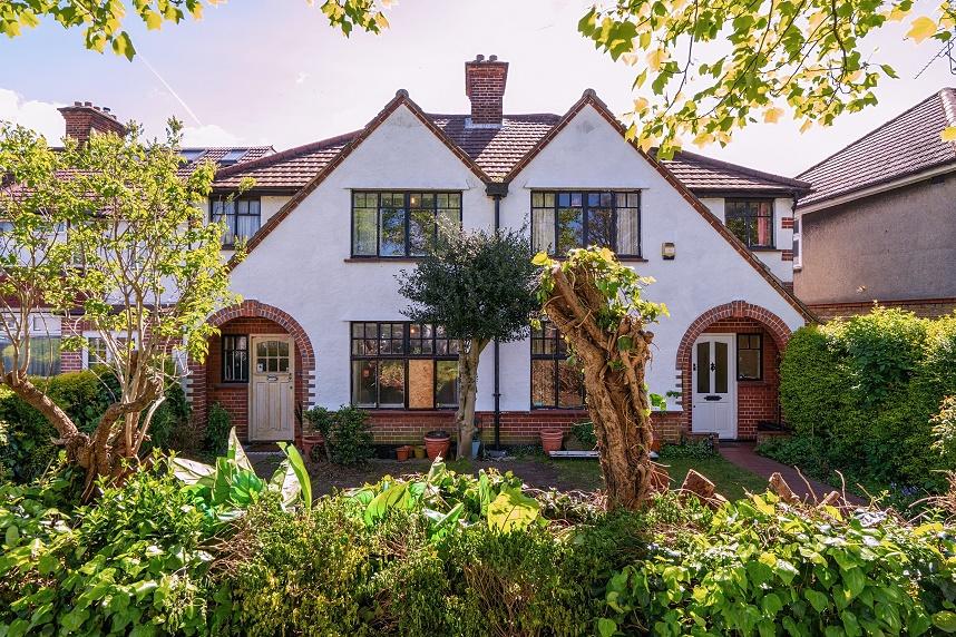Yeading Lane, Hayes UB4 0EX 3 bed semidetached house for sale £425,000