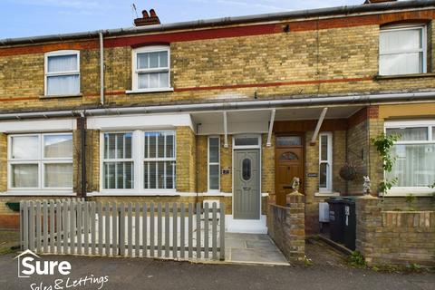 3 bedroom terraced house to rent, Tanners Hill, Abbots Langley, Hertfordshire, WD5 0LT