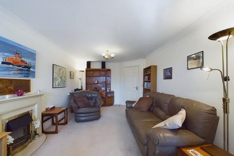 1 bedroom flat for sale, 45 Fairways Court, Whitby