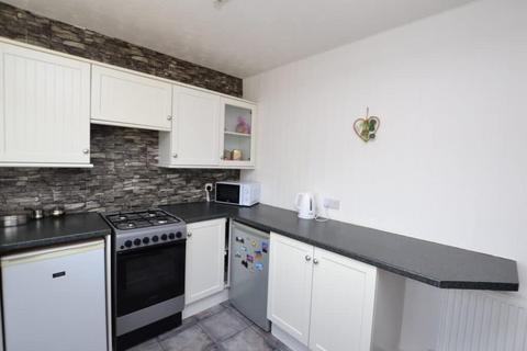 undefined, 2 Bedroom First Floor Apartment to Let on Willows Close, Newcastle Upon Tyne