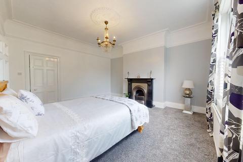 6 bedroom semi-detached house for sale, Sunderland Road, South Shields