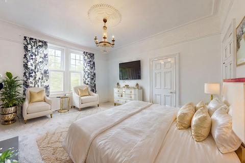 6 bedroom semi-detached house for sale, Sunderland Road, South Shields