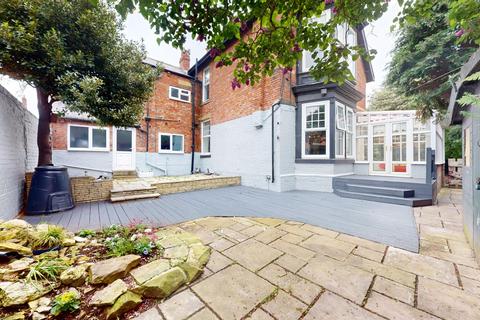 6 bedroom semi-detached house for sale, Sunderland Road, South Shields