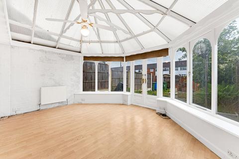 234 Warrington Road, Widnes, WA8 0AX