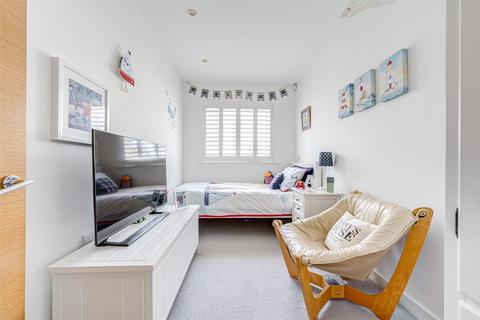 3 bedroom flat for sale, Broadmark Lane, Rustington, Littlehampton, West Sussex, BN16
