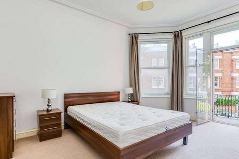2 bedroom apartment to rent, Cremorne Road, London, SW10