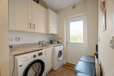 14 Choules Close, Pershore, WR10 2FB