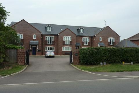 3 bedroom duplex to rent, Verney Road, Winslow MK18