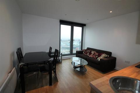 2 bedroom apartment to rent, Echo Central 1, Leeds, LS9
