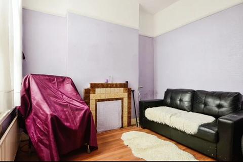 3 bedroom end of terrace house for sale, London Road, Wembley HA9