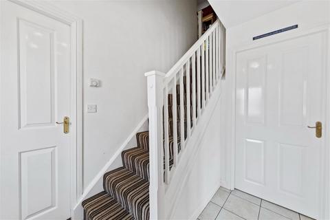 3 bedroom detached house for sale, Osier Way, Kettering NN14