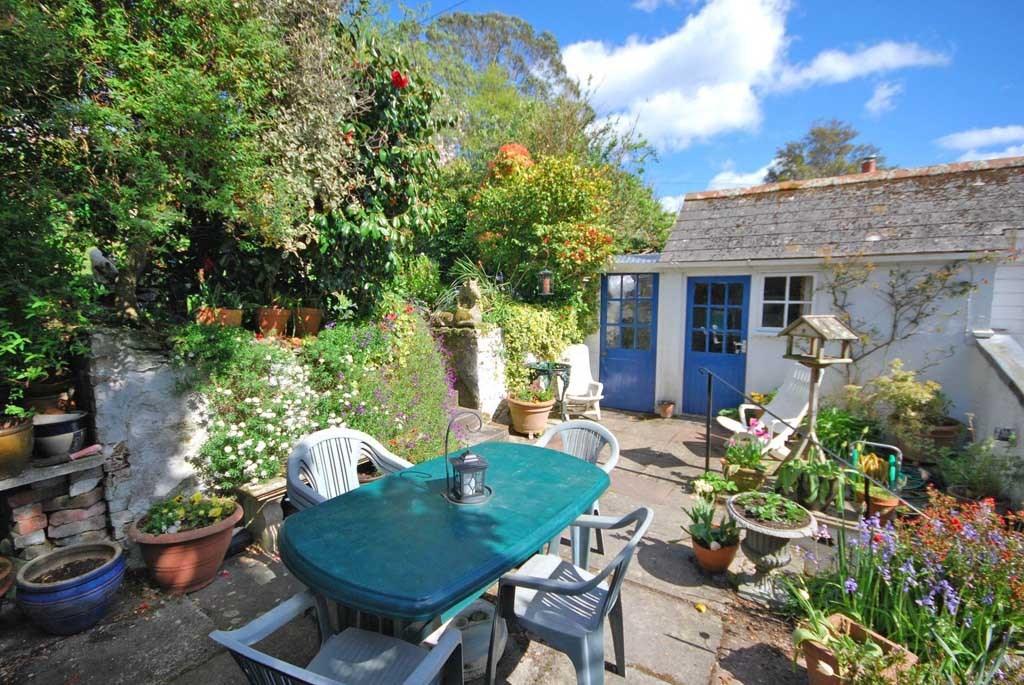 Devoran, Nr. Truro, Cornwall, TR3 4 bed semidetached house £560,000