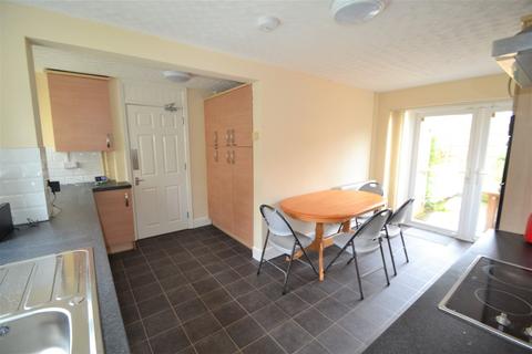 1 bedroom in a house share to rent, Kensington Walk, Corby NN18