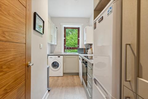 2 bedroom flat to rent, Ruel Street, Flat 1/2, Mount Florida, Glasgow, G44 4AR