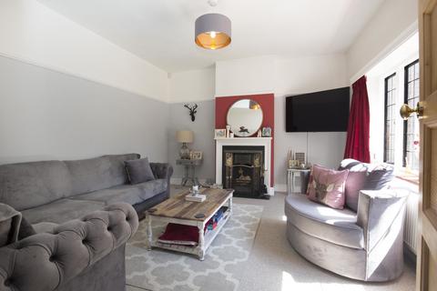 3 bedroom terraced house for sale, West Byfleet KT14