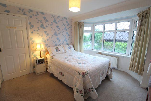 J Bed 1.jpg