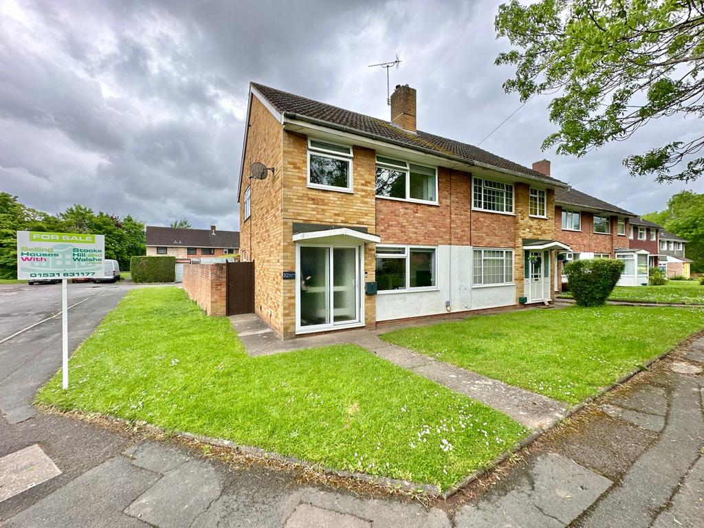 Derwent Drive, Hereford, HR4 3 bed semidetached house for sale £270,000
