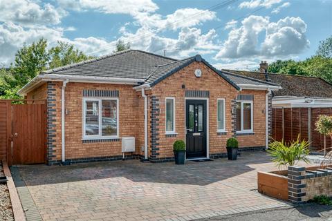 2 bedroom detached bungalow for sale, Old Station Road, Aston Fields, Bromsgrove, B60 2AS