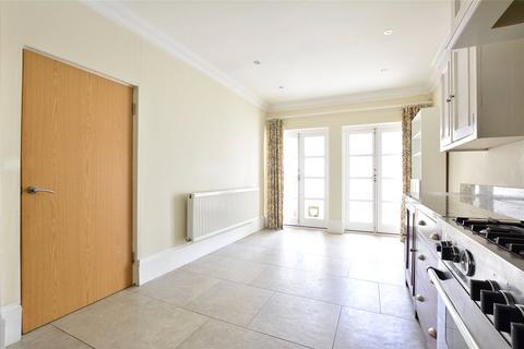 3 bedroom apartment to rent, St Johns Park, London, SE3