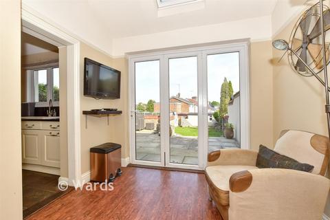 4 bedroom semi-detached house for sale, Old Road East, Gravesend, Kent