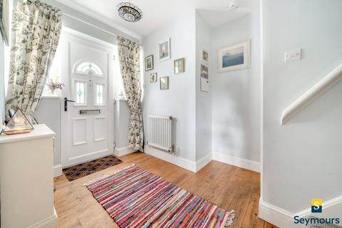 23 Johnston Walk, Guildford, GU2 9XR