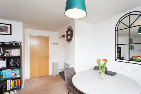 2 bedroom apartment for sale, Willow Court, Ebberns Road, Hemel Hempstead, Hertfordshire, HP3