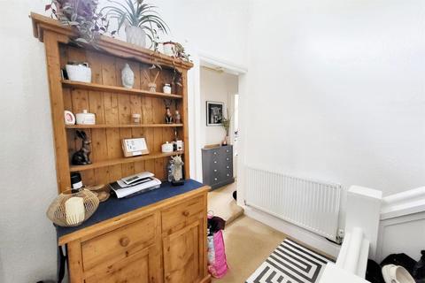 2 bedroom flat for sale, Bournemouth