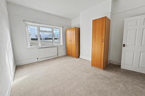 2 bedroom flat for sale, Bournemouth
