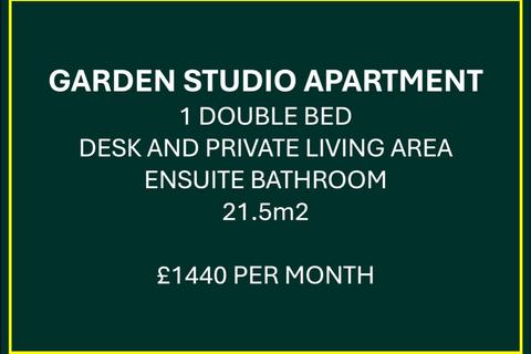 Studio to rent, Space Accommodation, St Andrews KY16