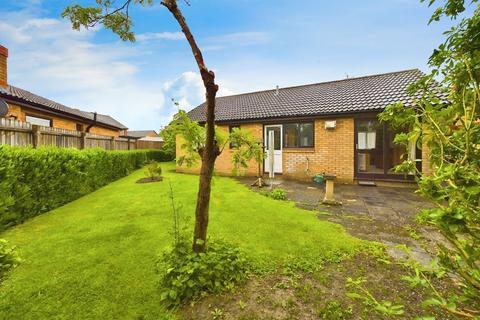2 bedroom detached bungalow for sale, Farfield Close, Sawtry, PE28