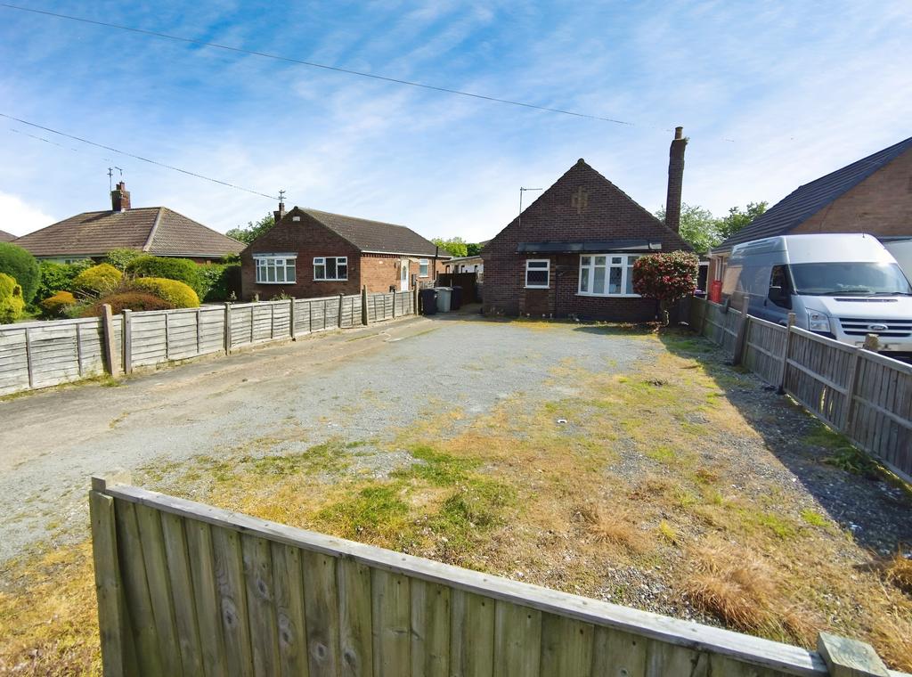 Sea Road, Chapel St Leonards PE24 2 bed detached bungalow for sale £