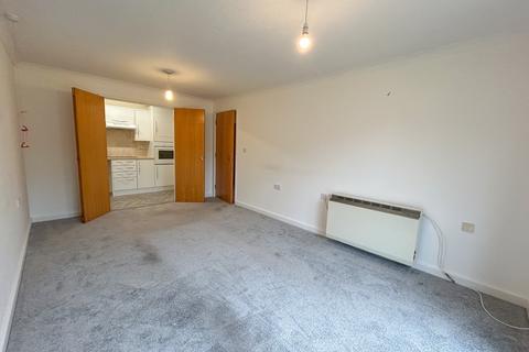 2 bedroom ground floor flat for sale, Shortmead Street, Biggleswade, SG18