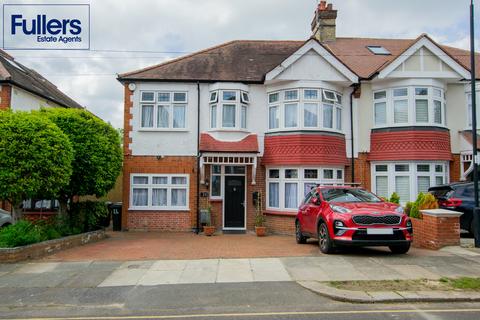 5 bedroom semi-detached house for sale, Hillcrest, London N21