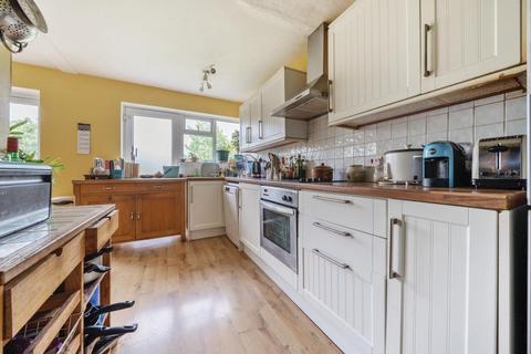 22 Bridewell Close, North Leigh, Witney, OX29 6TR