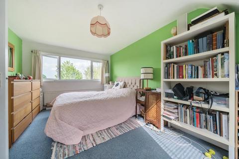 22 Bridewell Close, North Leigh, Witney, OX29 6TR