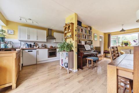 22 Bridewell Close, North Leigh, Witney, OX29 6TR