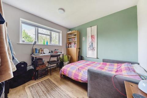 22 Bridewell Close, North Leigh, Witney, OX29 6TR