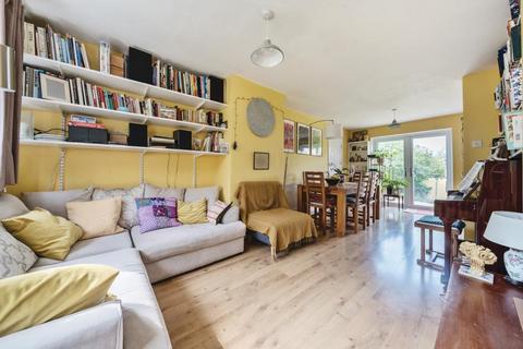 22 Bridewell Close, North Leigh, Witney, OX29 6TR