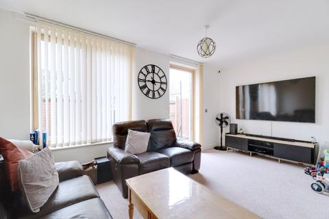 27 Baynes Crescent, Dagenham, RM10 9AF