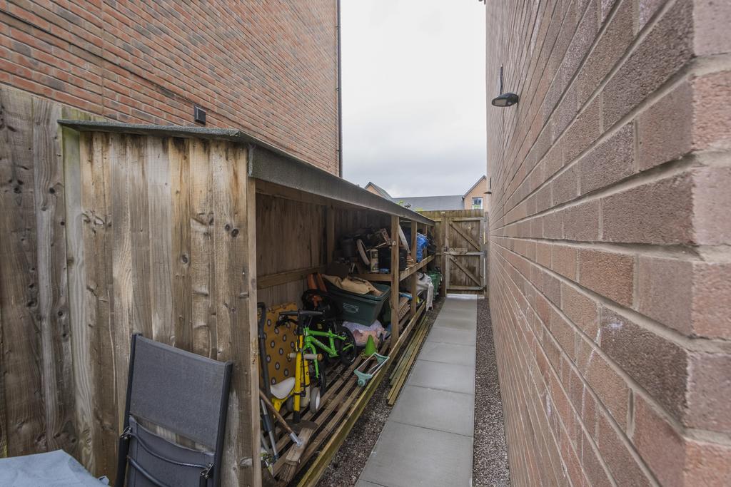 Side access
