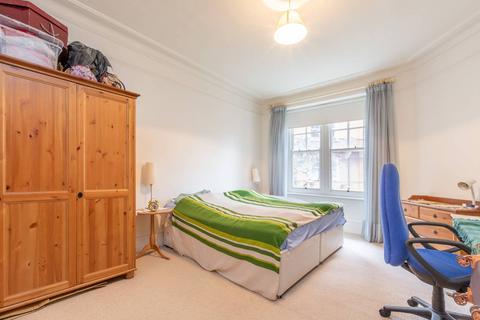 1 bedroom flat for sale, Kensington Hall Gardens, West Kensington, London, W14